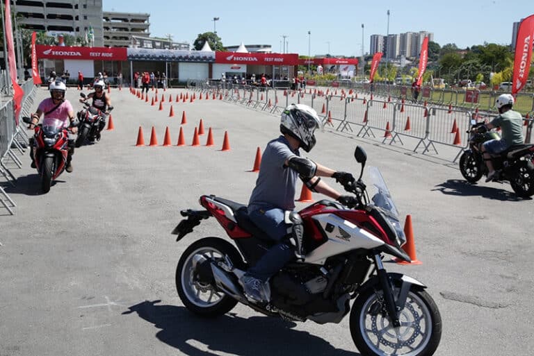 honda test ride - Moto Honda Motopel