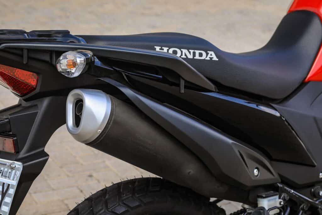 Ponteira Escapamento Galeria 6 - Moto Honda Motopel