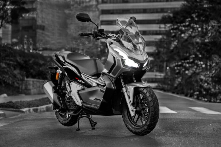 proom Honda ADV 2023 EST 19 - Moto Honda Motopel