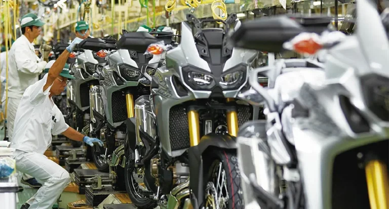 linha de montagem da honda - Moto Honda Motopel